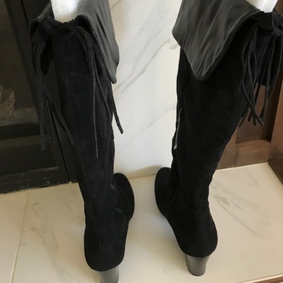 Long black faux suede boots - Picture 4 of 9